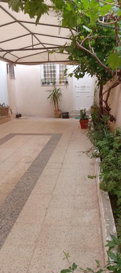 Studio, Cite La Gazelle ,Pas Jafar, Quartier Calme 10 Min De L'Aeroport Pres Du Technopark Bagian luar foto